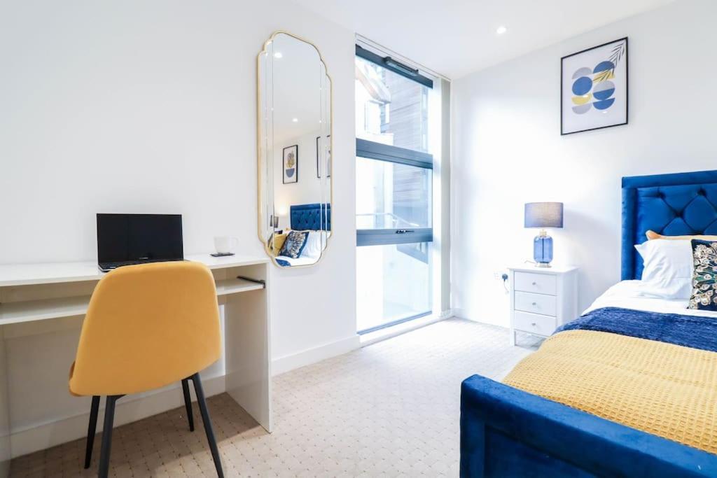 Apartamento Canary Wharf-10% Discount-fibre Wifi-5mins To Tube *