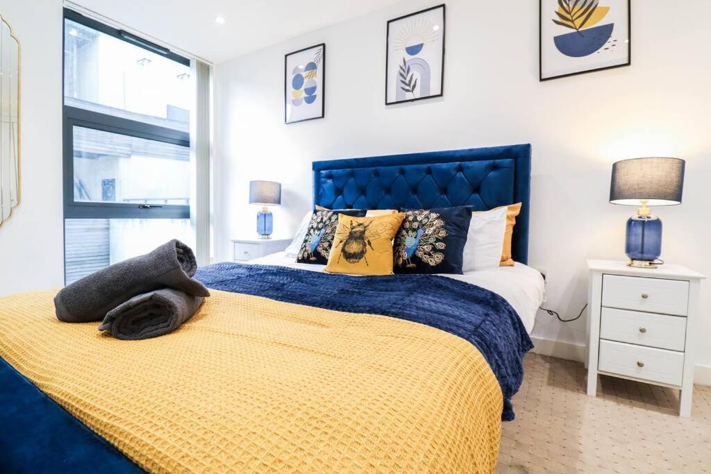 Canary Wharf-10% Discount-fibre Wifi-5mins To Tube Apartamento *